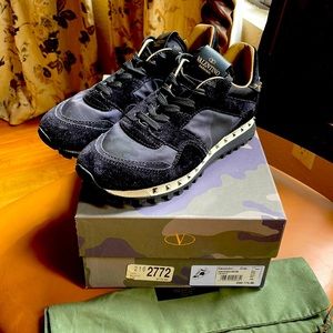 Valentino Garavani sneakers size 6.5 black